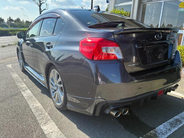 ＷＲＸ Ｓ４ ２．０ＧＴ－Ｓアイサイト　ナビＴＶバックカメラＥＴＣ車載器アイサイト衝突軽減ブレーキ禁煙車ターボスマートキー２本Ｐスタートイモビメンテノート取説付Ｅクルーズコントロールオートライト純正アルミ禁煙車衝突安全ボディーパドルシフト（12枚目）