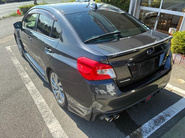 ＷＲＸ Ｓ４ ２．０ＧＴ－Ｓアイサイト　ナビＴＶバックカメラＥＴＣ車載器アイサイト衝突軽減ブレーキ禁煙車ターボスマートキー２本Ｐスタートイモビメンテノート取説付Ｅクルーズコントロールオートライト純正アルミ禁煙車衝突安全ボディーパドルシフト（13枚目）