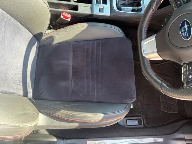 ＷＲＸ Ｓ４ ２．０ＧＴ－Ｓアイサイト　ナビＴＶバックカメラＥＴＣ車載器アイサイト衝突軽減ブレーキ禁煙車ターボスマートキー２本Ｐスタートイモビメンテノート取説付Ｅクルーズコントロールオートライト純正アルミ禁煙車衝突安全ボディーパドルシフト（43枚目）