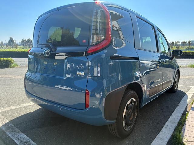 シエンタ ハイブリッドZ 冠水歴車ナビTV全方位モニターセーフティーセンスプリクラッシセーフティーレーダークルコンETC2.0両側パワスラ禁煙車ハイブリッド車ステアリングヒーター前席シートヒーターオートマチックハイビーム(8枚目)