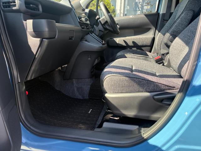 シエンタ ハイブリッドZ 冠水歴車ナビTV全方位モニターセーフティーセンスプリクラッシセーフティーレーダークルコンETC2.0両側パワスラ禁煙車ハイブリッド車ステアリングヒーター前席シートヒーターオートマチックハイビーム(46枚目)