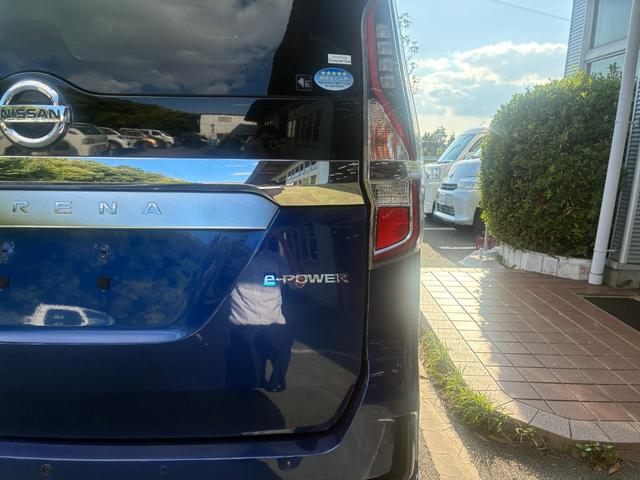 セレナ e-パワー オーテック セーフティパッケージ 冠水歴車ナビTVCDDVD再生バックカメラアラウンドビューモニターリヤフリップダウンモニター両側パワースライドドアエマージェンシーブレーキプロパイロットETC車載器ドライブレコーダー禁煙車LEDヘッド(20枚目)