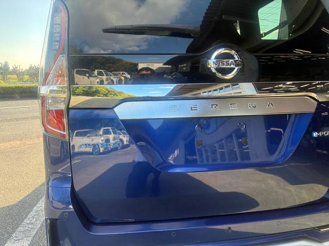 セレナ e-パワー オーテック セーフティパッケージ 冠水歴車ナビTVCDDVD再生バックカメラアラウンドビューモニターリヤフリップダウンモニター両側パワースライドドアエマージェンシーブレーキプロパイロットETC車載器ドライブレコーダー禁煙車LEDヘッド(22枚目)