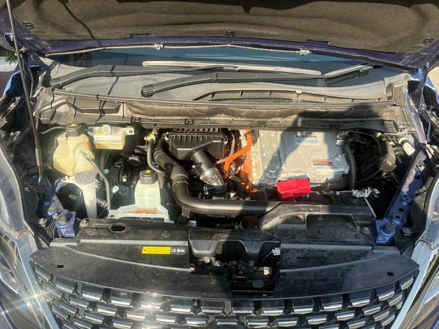 セレナ e-パワー オーテック セーフティパッケージ 冠水歴車ナビTVCDDVD再生バックカメラアラウンドビューモニターリヤフリップダウンモニター両側パワースライドドアエマージェンシーブレーキプロパイロットETC車載器ドライブレコーダー禁煙車LEDヘッド(34枚目)