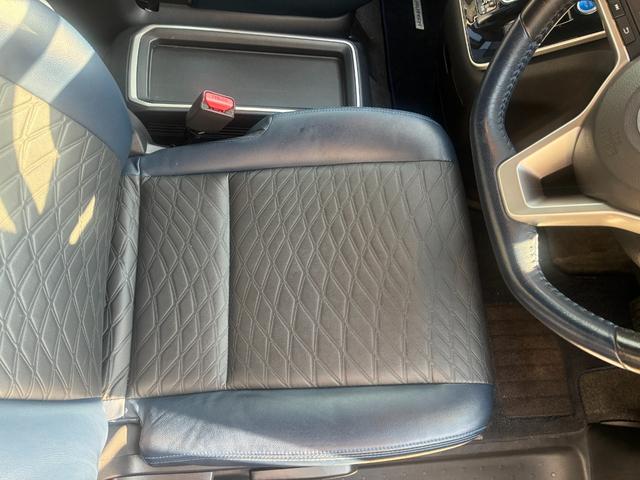 セレナ e-パワー オーテック セーフティパッケージ 冠水歴車ナビTVCDDVD再生バックカメラアラウンドビューモニターリヤフリップダウンモニター両側パワースライドドアエマージェンシーブレーキプロパイロットETC車載器ドライブレコーダー禁煙車LEDヘッド(38枚目)