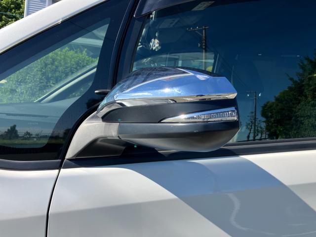 ヴォクシー ZS 冠水歴車ナビTVバックカメラリヤフリップダウンモニターセーフティーセンスプリクラッシセーフティー衝突軽減ブレーキクルコン禁煙車両側パワスラETC車載器ドラレコ前後2カメラオートマチックハイビーム8名乗(27枚目)