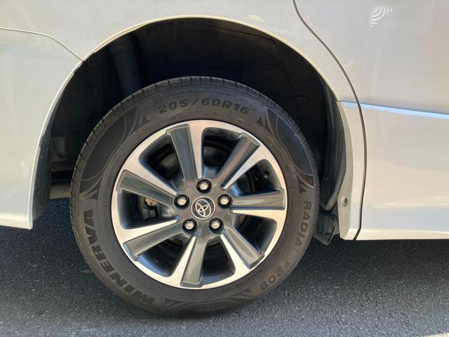 ヴォクシー ZS 冠水歴車ナビTVバックカメラリヤフリップダウンモニターセーフティーセンスプリクラッシセーフティー衝突軽減ブレーキクルコン禁煙車両側パワスラETC車載器ドラレコ前後2カメラオートマチックハイビーム8名乗(35枚目)