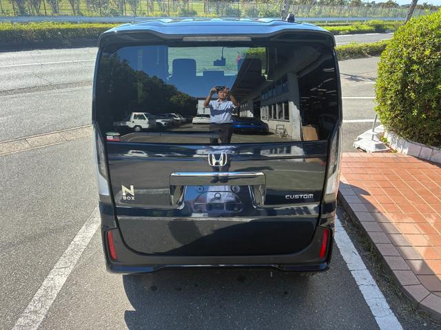 Ｎ－ＢＯＸカスタム 　冠水歴車ナビＴＶバックカメラＥＴＣ車載器アップルカカープレイアンドロイドオート禁煙車センシングダプティブクルーズコントロールＬＥＤヘッドオートリトラミラー前席シートヒータードラレコスマートキー２本付（11枚目）