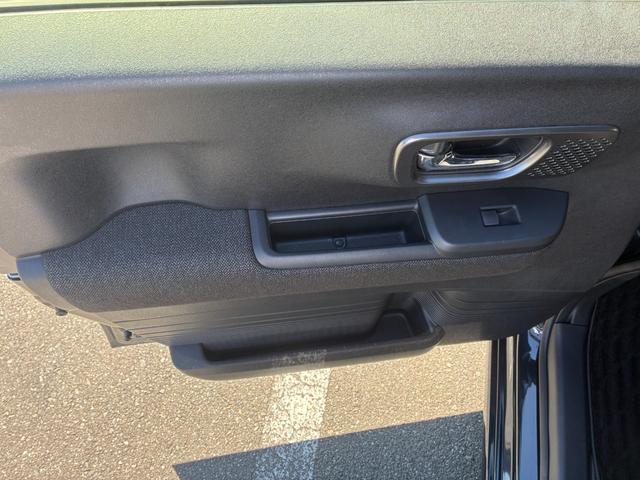 Ｎ－ＢＯＸカスタム 　冠水歴車ナビＴＶバックカメラＥＴＣ車載器アップルカカープレイアンドロイドオート禁煙車センシングダプティブクルーズコントロールＬＥＤヘッドオートリトラミラー前席シートヒータードラレコスマートキー２本付（43枚目）