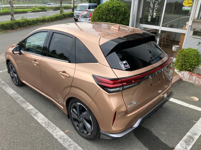 オーラ Ｇ　冠水歴車ナビＴＶバックカメラアラウンドビューモニターＢＴオーディオ対応エマージェンシーブレーキプロパイロットアダプティブクルーズコントロールＥＴＣ２．０ドライブレコーダーワイヤレス充電ＢＯＳＥサウンド（13枚目）