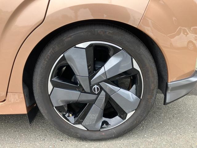 オーラ Ｇ　冠水歴車ナビＴＶバックカメラアラウンドビューモニターＢＴオーディオ対応エマージェンシーブレーキプロパイロットアダプティブクルーズコントロールＥＴＣ２．０ドライブレコーダーワイヤレス充電ＢＯＳＥサウンド（29枚目）