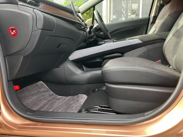 オーラ Ｇ　冠水歴車ナビＴＶバックカメラアラウンドビューモニターＢＴオーディオ対応エマージェンシーブレーキプロパイロットアダプティブクルーズコントロールＥＴＣ２．０ドライブレコーダーワイヤレス充電ＢＯＳＥサウンド（40枚目）