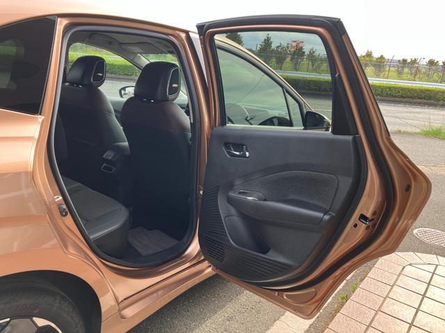 オーラ Ｇ　冠水歴車ナビＴＶバックカメラアラウンドビューモニターＢＴオーディオ対応エマージェンシーブレーキプロパイロットアダプティブクルーズコントロールＥＴＣ２．０ドライブレコーダーワイヤレス充電ＢＯＳＥサウンド（46枚目）