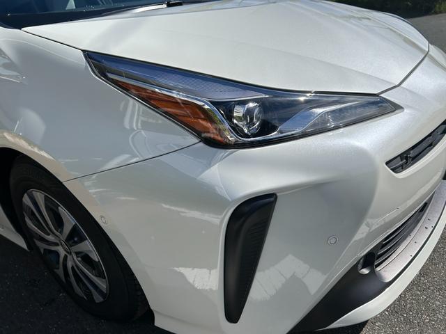 プリウス Ａ　冠水歴車ナビＴＶＢＴ対応バックカメラＥＴＣ２．０セーフティセンスプリクラッシュセーフティーレーダークルコン禁煙車スマートキー２本オートマチックハイビームヘッドアップディスプレイブラインドスポットモニタ（18枚目）