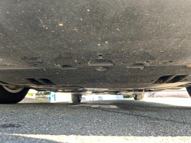 プリウス Ａ　冠水歴車ナビＴＶＢＴ対応バックカメラＥＴＣ２．０セーフティセンスプリクラッシュセーフティーレーダークルコン禁煙車スマートキー２本オートマチックハイビームヘッドアップディスプレイブラインドスポットモニタ（25枚目）