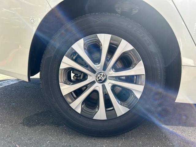 プリウス Ａ　冠水歴車ナビＴＶＢＴ対応バックカメラＥＴＣ２．０セーフティセンスプリクラッシュセーフティーレーダークルコン禁煙車スマートキー２本オートマチックハイビームヘッドアップディスプレイブラインドスポットモニタ（32枚目）