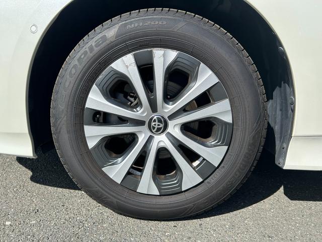 プリウス Ａ　冠水歴車ナビＴＶＢＴ対応バックカメラＥＴＣ２．０セーフティセンスプリクラッシュセーフティーレーダークルコン禁煙車スマートキー２本オートマチックハイビームヘッドアップディスプレイブラインドスポットモニタ（34枚目）