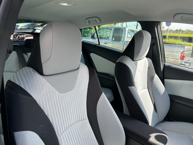 プリウス Ａ　冠水歴車ナビＴＶＢＴ対応バックカメラＥＴＣ２．０セーフティセンスプリクラッシュセーフティーレーダークルコン禁煙車スマートキー２本オートマチックハイビームヘッドアップディスプレイブラインドスポットモニタ（40枚目）