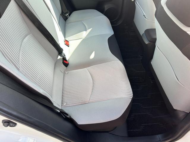 プリウス Ａ　冠水歴車ナビＴＶＢＴ対応バックカメラＥＴＣ２．０セーフティセンスプリクラッシュセーフティーレーダークルコン禁煙車スマートキー２本オートマチックハイビームヘッドアップディスプレイブラインドスポットモニタ（56枚目）
