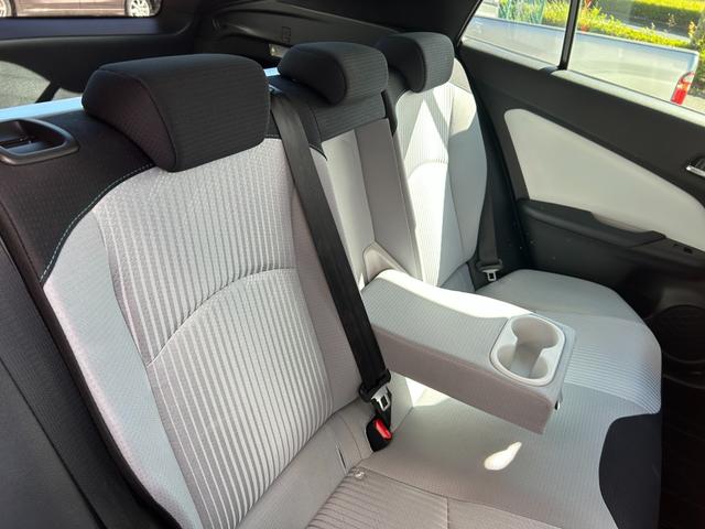 プリウス Ａ　冠水歴車ナビＴＶＢＴ対応バックカメラＥＴＣ２．０セーフティセンスプリクラッシュセーフティーレーダークルコン禁煙車スマートキー２本オートマチックハイビームヘッドアップディスプレイブラインドスポットモニタ（58枚目）