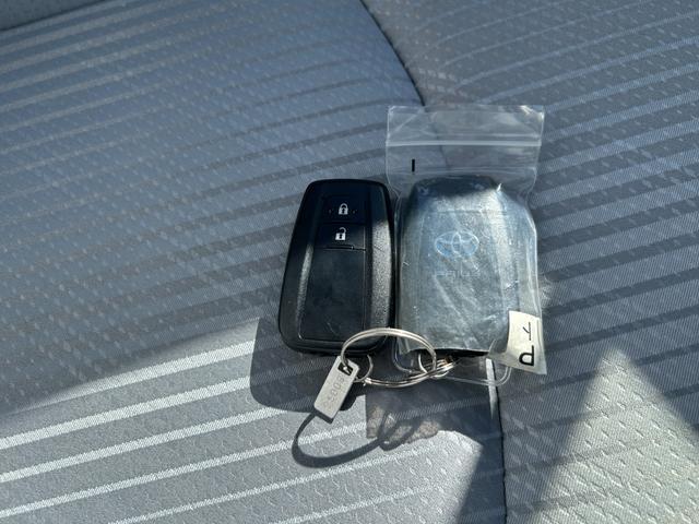 プリウス Ａ　冠水歴車ナビＴＶＢＴ対応バックカメラＥＴＣ２．０セーフティセンスプリクラッシュセーフティーレーダークルコン禁煙車スマートキー２本オートマチックハイビームヘッドアップディスプレイブラインドスポットモニタ（80枚目）