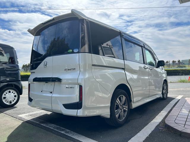ステップワゴン e:HEVスパーダ 冠水歴車GEXホンダセンシングETC2.0ナビTVBT対応全方位モニターリヤフリップダウンモニターアダプティブクルコン禁煙車両側パワスラサイドカーテンエアバッグ前席シートヒーターパフォーマンスダンパー(8枚目)