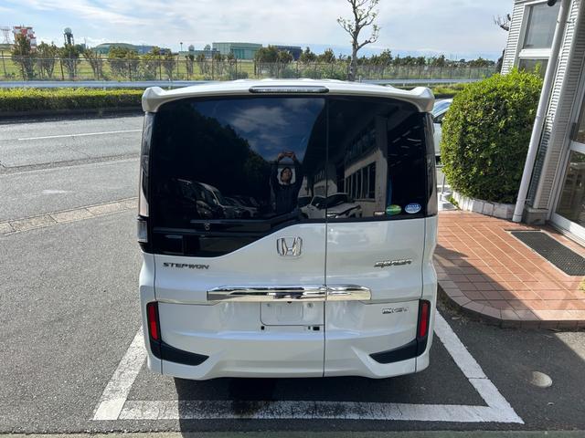 ステップワゴン e:HEVスパーダ 冠水歴車GEXホンダセンシングETC2.0ナビTVBT対応全方位モニターリヤフリップダウンモニターアダプティブクルコン禁煙車両側パワスラサイドカーテンエアバッグ前席シートヒーターパフォーマンスダンパー(11枚目)