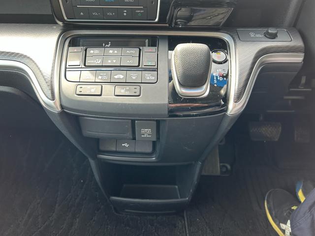 ステップワゴン e:HEVスパーダ 冠水歴車GEXホンダセンシングETC2.0ナビTVBT対応全方位モニターリヤフリップダウンモニターアダプティブクルコン禁煙車両側パワスラサイドカーテンエアバッグ前席シートヒーターパフォーマンスダンパー(77枚目)