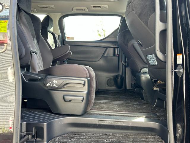 ヴェルファイア ２．４Ｚ　冠水歴車ナビＴＶバックカメラリヤフリップダウンモニタースマートキーＰスタートイモビ禁煙車セーフティセンス衝突軽減ブレーキ付クルーズコントロールＥＴＣ車載器オートマチックハイビーム両側パワスラドラレコ付（55枚目）