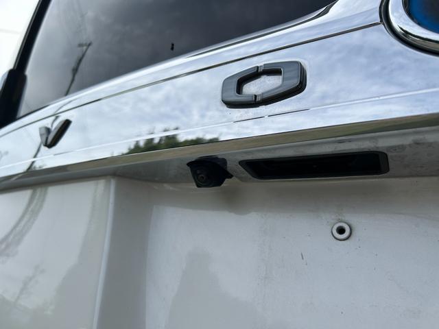 ヴォクシー ハイブリッドＺＳ　煌ＩＩ　冠水歴車バックカメラセーフティセンスプリクラッシュセーフティ禁煙車両側パワスラスマートキーＰスタートイモビ前席シートエアコンオートマチックハイビームトラクションコントロールクルーズコントロールパール白（27枚目）