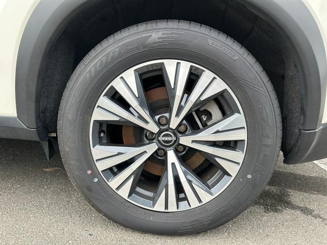 エクストレイル X e-4ORCE 冠水歴車ナビTVHDMI入力ETC2.0アラウンドビューモニター禁煙車エマージェンシーブレーキプロパイロットアダプティブクルコンドラレコブラインドスポットモニタAC100V電源防水シートハイブリッド車(34枚目)