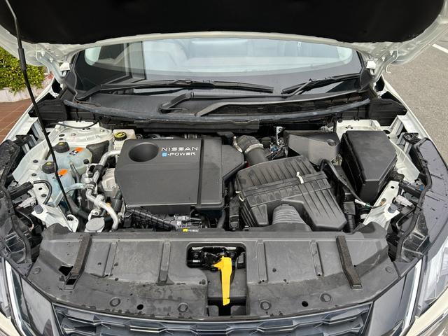 エクストレイル X e-4ORCE 冠水歴車ナビTVHDMI入力ETC2.0アラウンドビューモニター禁煙車エマージェンシーブレーキプロパイロットアダプティブクルコンドラレコブラインドスポットモニタAC100V電源防水シートハイブリッド車(37枚目)