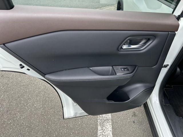 エクストレイル X e-4ORCE 冠水歴車ナビTVHDMI入力ETC2.0アラウンドビューモニター禁煙車エマージェンシーブレーキプロパイロットアダプティブクルコンドラレコブラインドスポットモニタAC100V電源防水シートハイブリッド車(49枚目)