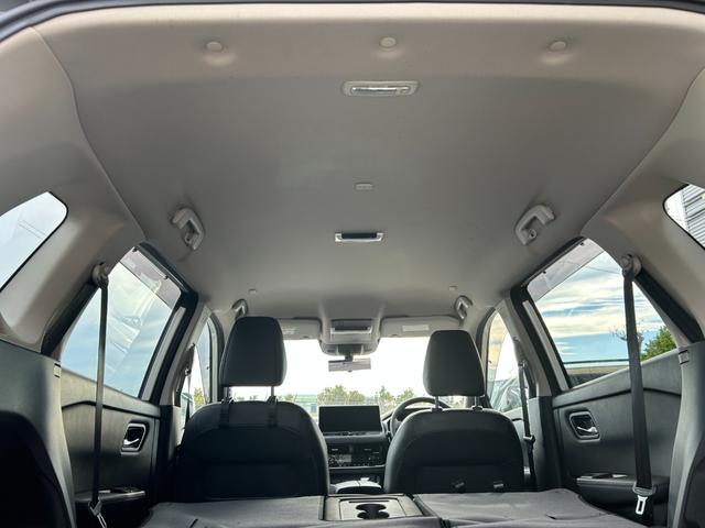 エクストレイル X e-4ORCE 冠水歴車ナビTVHDMI入力ETC2.0アラウンドビューモニター禁煙車エマージェンシーブレーキプロパイロットアダプティブクルコンドラレコブラインドスポットモニタAC100V電源防水シートハイブリッド車(65枚目)