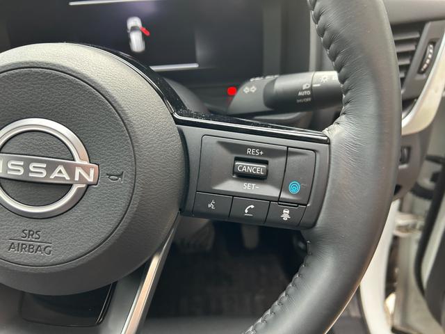 エクストレイル X e-4ORCE 冠水歴車ナビTVHDMI入力ETC2.0アラウンドビューモニター禁煙車エマージェンシーブレーキプロパイロットアダプティブクルコンドラレコブラインドスポットモニタAC100V電源防水シートハイブリッド車(73枚目)