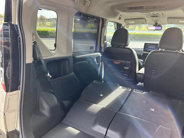 安心の指定工場完備。陸運支局に代わって車検（検査）を行うことができる工場です。そのため陸運局と同じ検査ラインを自社の工場に持っています。国家資格整備士常駐、積載車もございます