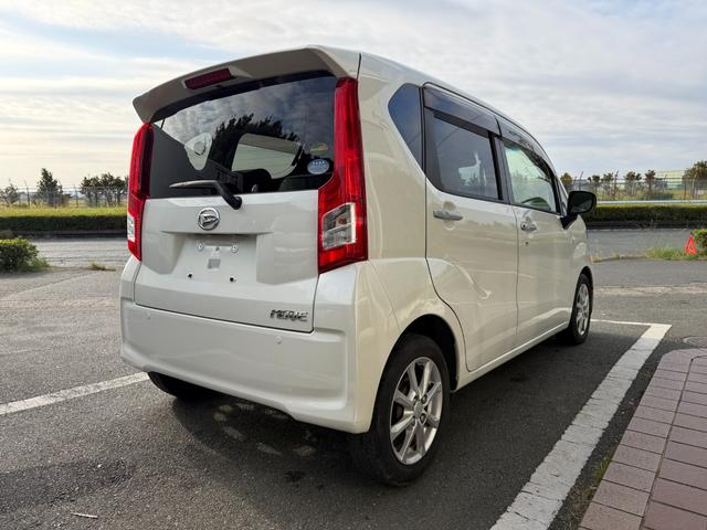 ムーヴ Ｘ　ＳＡＩＩＩ　冠水歴車スマートアシストＩＩＩ衝突軽減ブレーキ踏み間違え防止装置スマートキーＰスタートイモビライザーオートマチックハイビームＡＣＰＳＰＷフル装備純正アルミホワイトパール禁煙車運転席シートヒーター（7枚目）