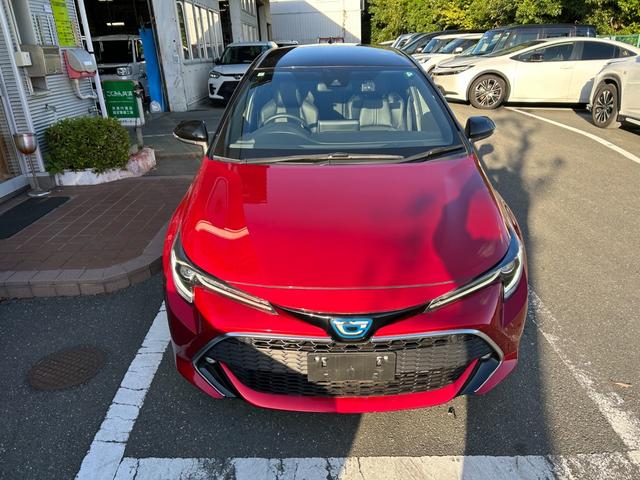 カローラスポーツ ハイブリッドＧ　スタイルパッケージ　冠水歴車ナビバックカメラＥＴＣ車載器セーフティセンスプリクラッシュセーフティーレーダークルコン禁煙車ＣＤＤＶＤ再生ブラインドスポットモニターメンテノート取説ドラレコ前後前席シートヒーターハイブリッド車（4枚目）