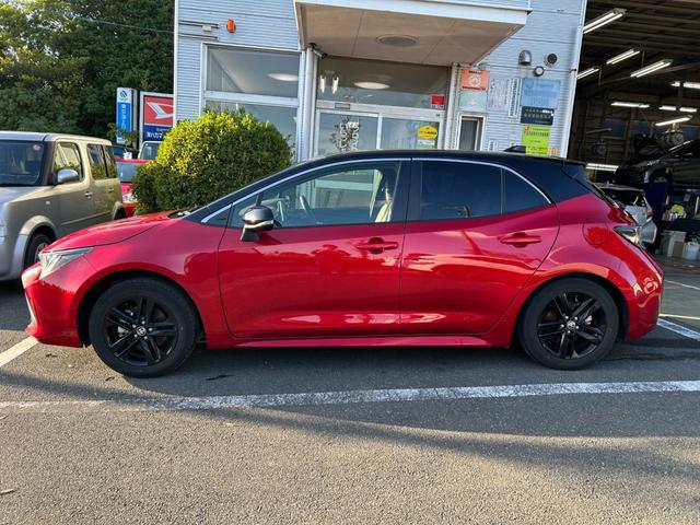 カローラスポーツ ハイブリッドＧ　スタイルパッケージ　冠水歴車ナビバックカメラＥＴＣ車載器セーフティセンスプリクラッシュセーフティーレーダークルコン禁煙車ＣＤＤＶＤ再生ブラインドスポットモニターメンテノート取説ドラレコ前後前席シートヒーターハイブリッド車（14枚目）