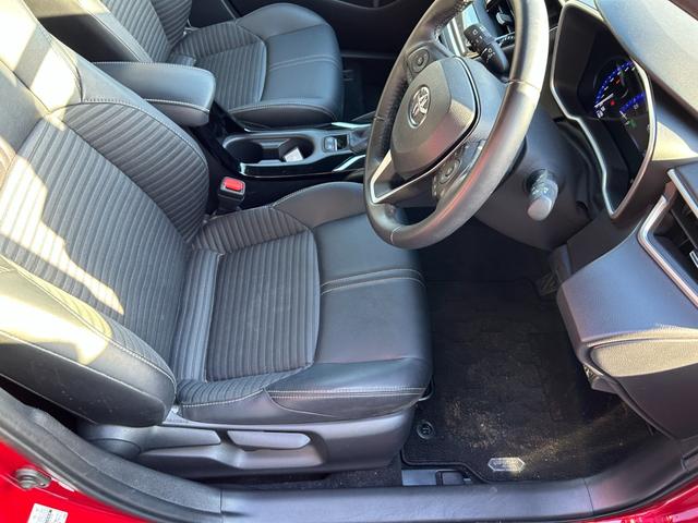 カローラスポーツ ハイブリッドＧ　スタイルパッケージ　冠水歴車ナビバックカメラＥＴＣ車載器セーフティセンスプリクラッシュセーフティーレーダークルコン禁煙車ＣＤＤＶＤ再生ブラインドスポットモニターメンテノート取説ドラレコ前後前席シートヒーターハイブリッド車（41枚目）