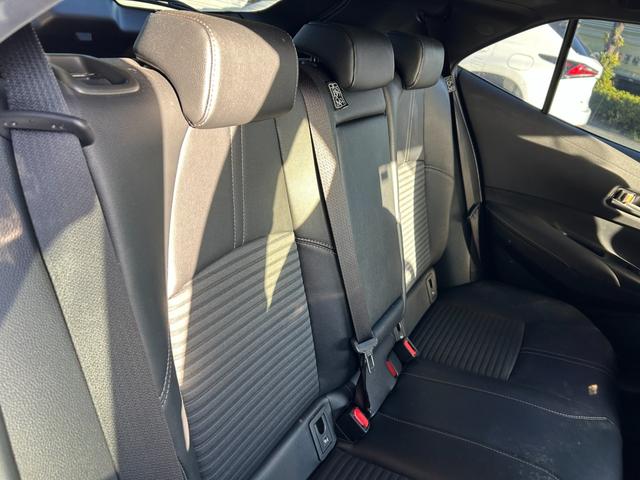 カローラスポーツ ハイブリッドＧ　スタイルパッケージ　冠水歴車ナビバックカメラＥＴＣ車載器セーフティセンスプリクラッシュセーフティーレーダークルコン禁煙車ＣＤＤＶＤ再生ブラインドスポットモニターメンテノート取説ドラレコ前後前席シートヒーターハイブリッド車（55枚目）