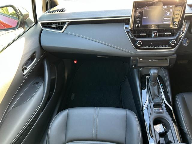 カローラスポーツ ハイブリッドＧ　スタイルパッケージ　冠水歴車ナビバックカメラＥＴＣ車載器セーフティセンスプリクラッシュセーフティーレーダークルコン禁煙車ＣＤＤＶＤ再生ブラインドスポットモニターメンテノート取説ドラレコ前後前席シートヒーターハイブリッド車（67枚目）