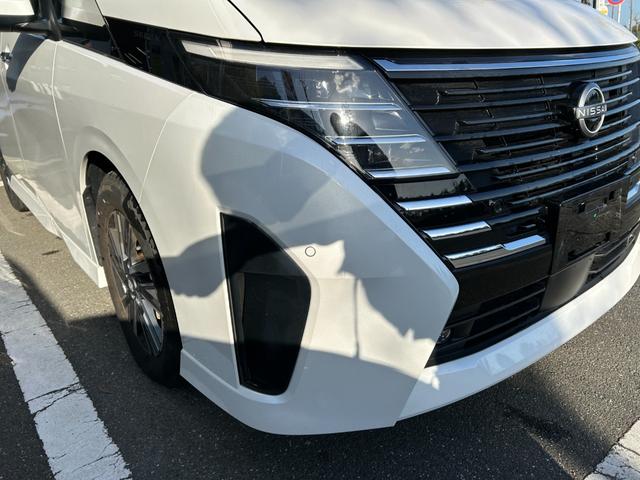 セレナ ｅ－パワー　ハイウェイスターＶ　冠水歴車ナビＴＶアラウンドビューモニターＥＴＣ２．０プロパイロットエマージェンシーブレーキＬＥＤヘッド禁煙車寒冷地仕様ホットプラスパックドラレコブラインドスポットモニターアダプティブクルコン両パワスラ（18枚目）