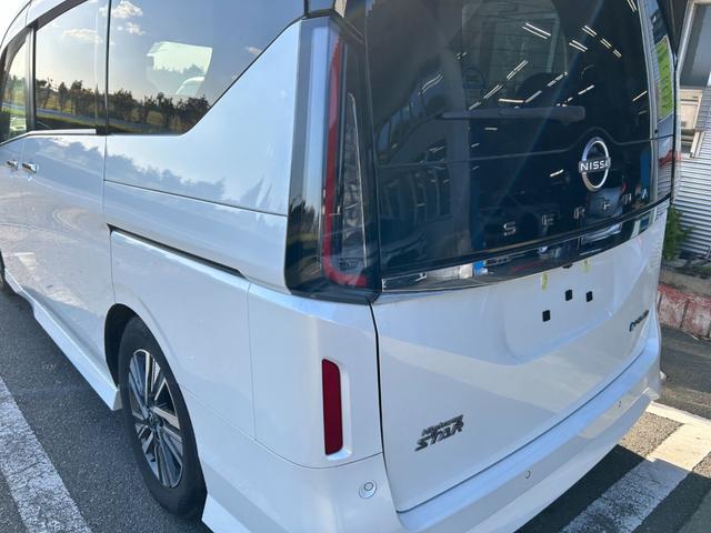 セレナ ｅ－パワー　ハイウェイスターＶ　冠水歴車ナビＴＶアラウンドビューモニターＥＴＣ２．０プロパイロットエマージェンシーブレーキＬＥＤヘッド禁煙車寒冷地仕様ホットプラスパックドラレコブラインドスポットモニターアダプティブクルコン両パワスラ（22枚目）