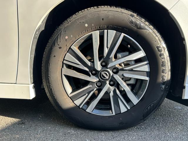 セレナ ｅ－パワー　ハイウェイスターＶ　冠水歴車ナビＴＶアラウンドビューモニターＥＴＣ２．０プロパイロットエマージェンシーブレーキＬＥＤヘッド禁煙車寒冷地仕様ホットプラスパックドラレコブラインドスポットモニターアダプティブクルコン両パワスラ（33枚目）