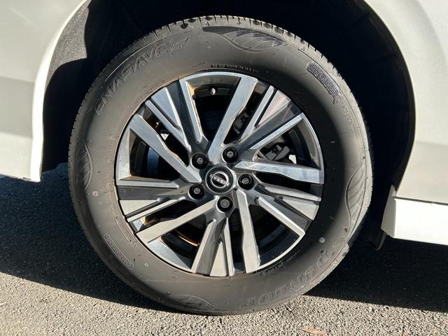 セレナ ｅ－パワー　ハイウェイスターＶ　冠水歴車ナビＴＶアラウンドビューモニターＥＴＣ２．０プロパイロットエマージェンシーブレーキＬＥＤヘッド禁煙車寒冷地仕様ホットプラスパックドラレコブラインドスポットモニターアダプティブクルコン両パワスラ（34枚目）