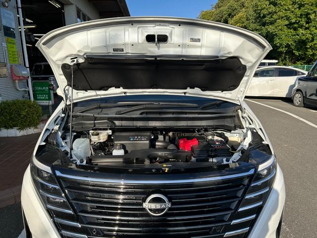 セレナ ｅ－パワー　ハイウェイスターＶ　冠水歴車ナビＴＶアラウンドビューモニターＥＴＣ２．０プロパイロットエマージェンシーブレーキＬＥＤヘッド禁煙車寒冷地仕様ホットプラスパックドラレコブラインドスポットモニターアダプティブクルコン両パワスラ（38枚目）