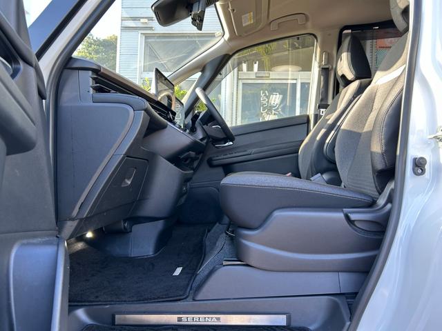 セレナ ｅ－パワー　ハイウェイスターＶ　冠水歴車ナビＴＶアラウンドビューモニターＥＴＣ２．０プロパイロットエマージェンシーブレーキＬＥＤヘッド禁煙車寒冷地仕様ホットプラスパックドラレコブラインドスポットモニターアダプティブクルコン両パワスラ（48枚目）