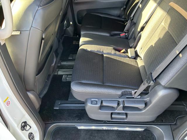 セレナ ｅ－パワー　ハイウェイスターＶ　冠水歴車ナビＴＶアラウンドビューモニターＥＴＣ２．０プロパイロットエマージェンシーブレーキＬＥＤヘッド禁煙車寒冷地仕様ホットプラスパックドラレコブラインドスポットモニターアダプティブクルコン両パワスラ（51枚目）