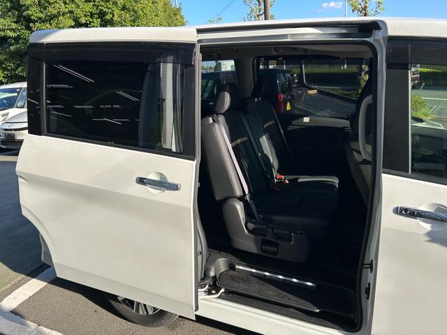 セレナ ｅ－パワー　ハイウェイスターＶ　冠水歴車ナビＴＶアラウンドビューモニターＥＴＣ２．０プロパイロットエマージェンシーブレーキＬＥＤヘッド禁煙車寒冷地仕様ホットプラスパックドラレコブラインドスポットモニターアダプティブクルコン両パワスラ（53枚目）